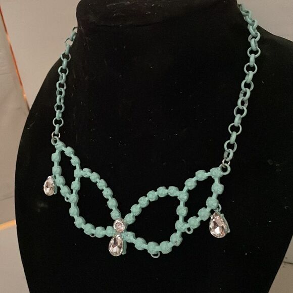 17” Gem Stone King turquoise tone Howlite beaded & Austrian crystal necklace - Picture 4 of 13